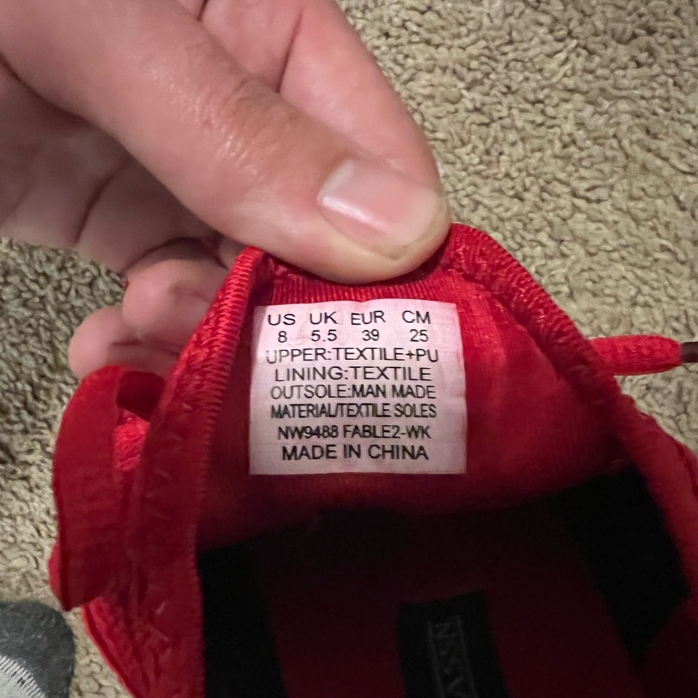 Shoes - Picture 5 of 5